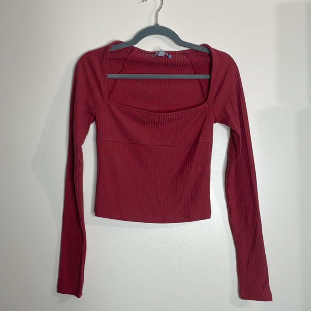 Urban outfitters long sleeve crop top.
